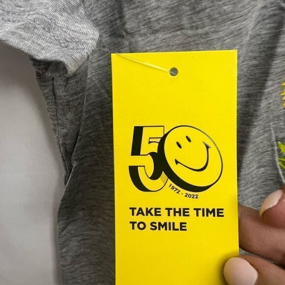 Smiley X Unique Vintage Grow Together Crop Graphic Tee - Picture 6 of 10